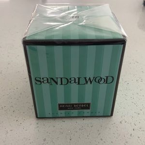 Henri bendel sandalwood candle